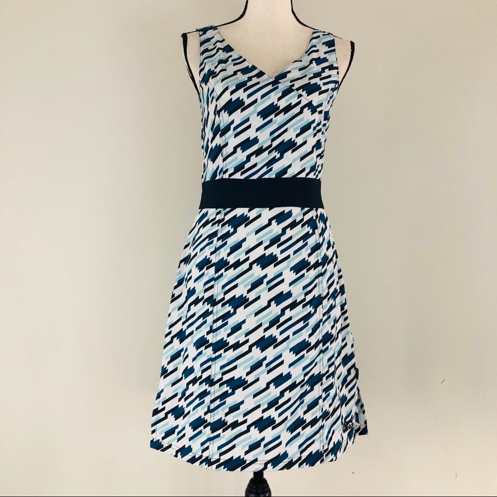 Jack Wolfskin Blue, White & Navy Geometric Sleeveless Midi Dress